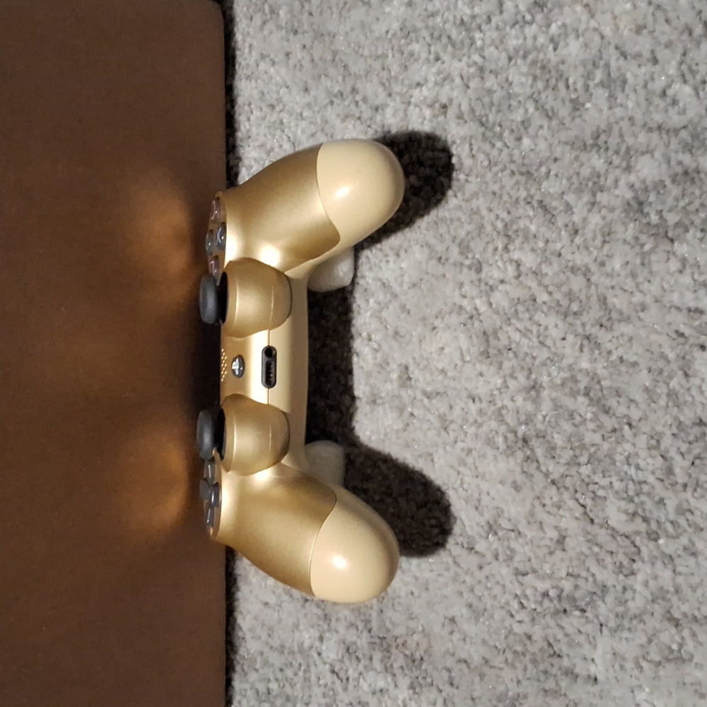 Playstation 4 controller - Picture 4 of 4